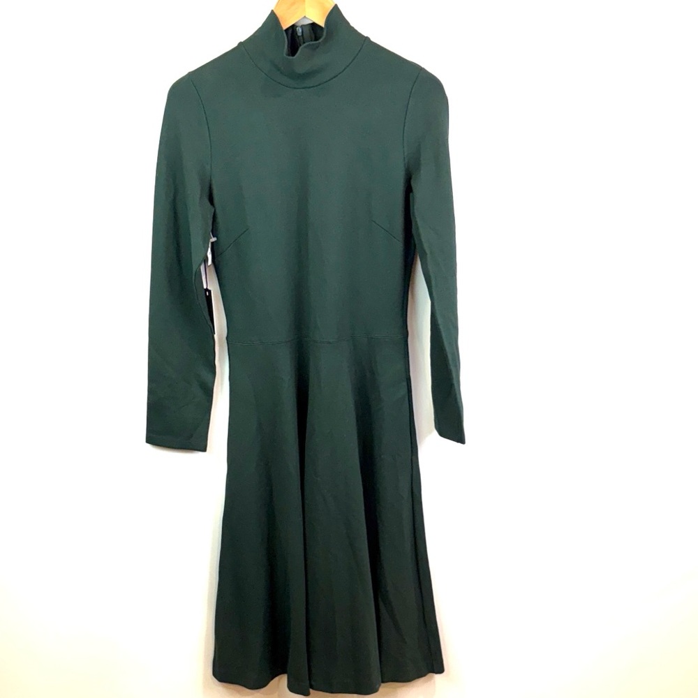 NWT Aritzia Babaton ‘Marc’ Green Long-Sleeve Dress size 10
